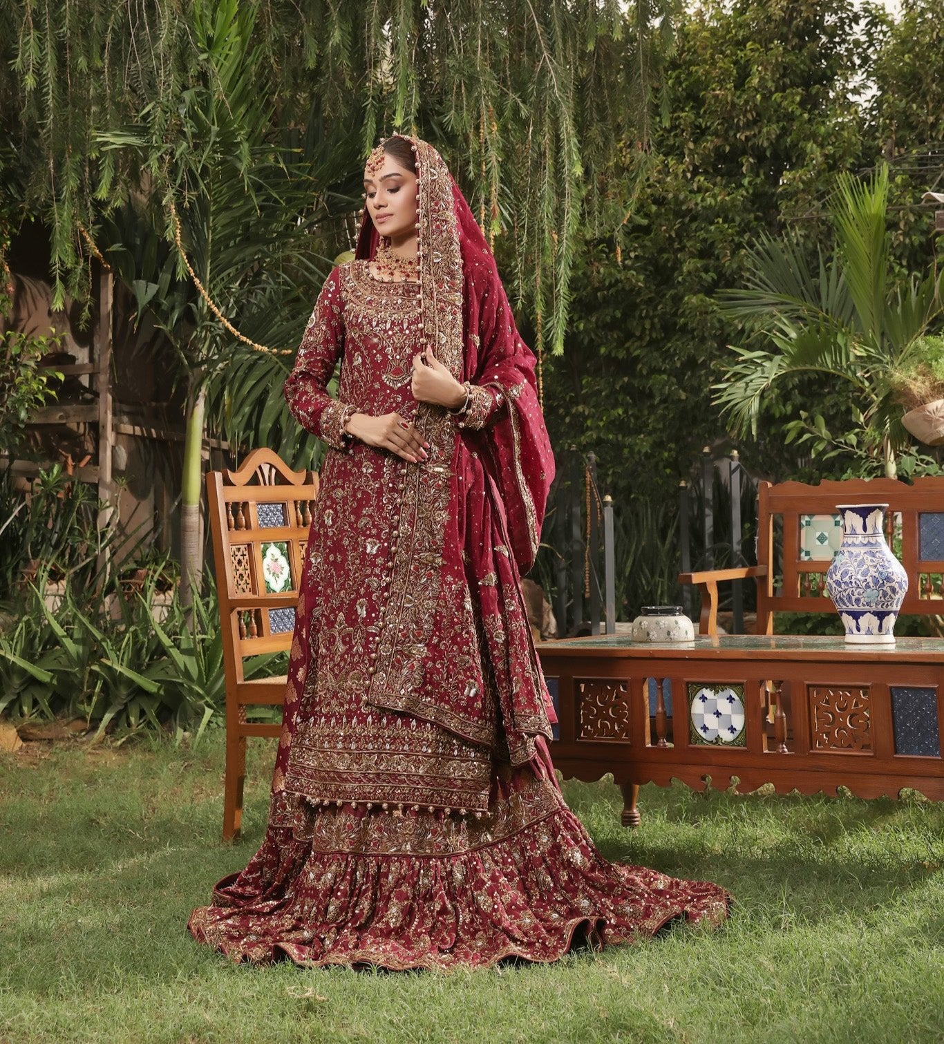 Deep red bridal dress pakistani hotsell