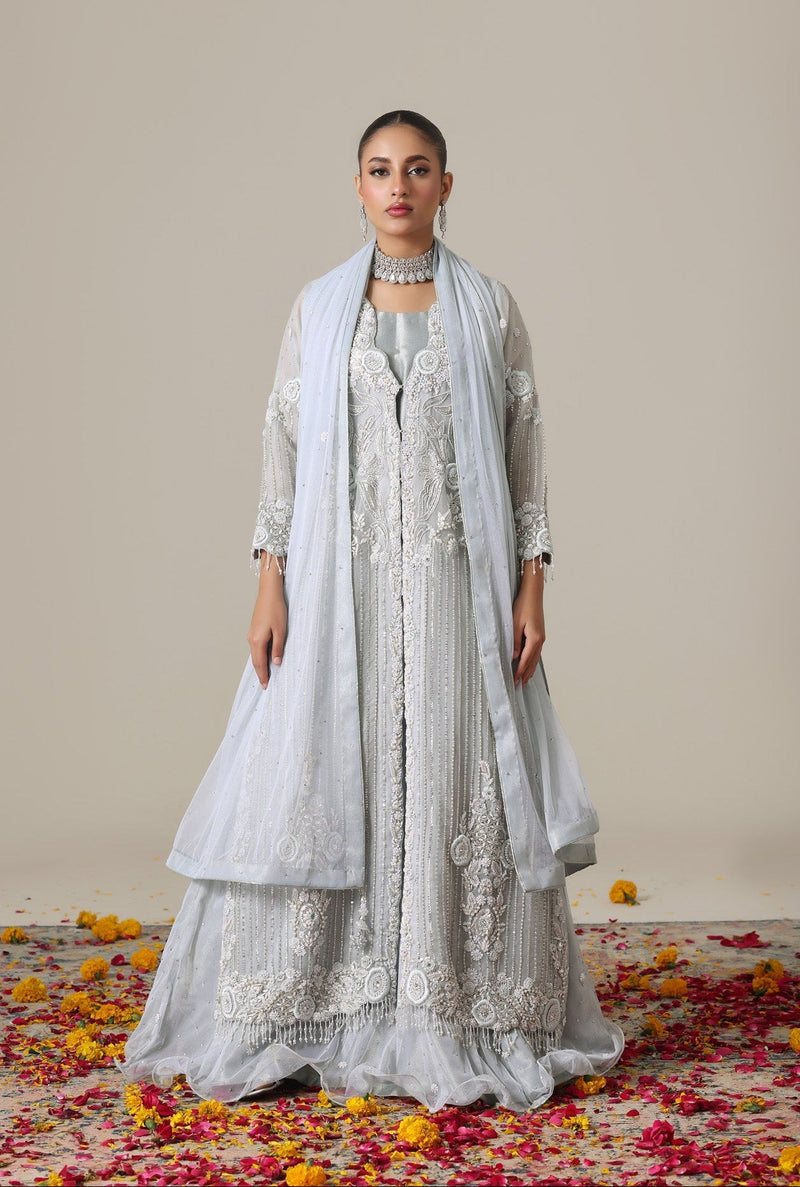 A Karigur Baraat bride