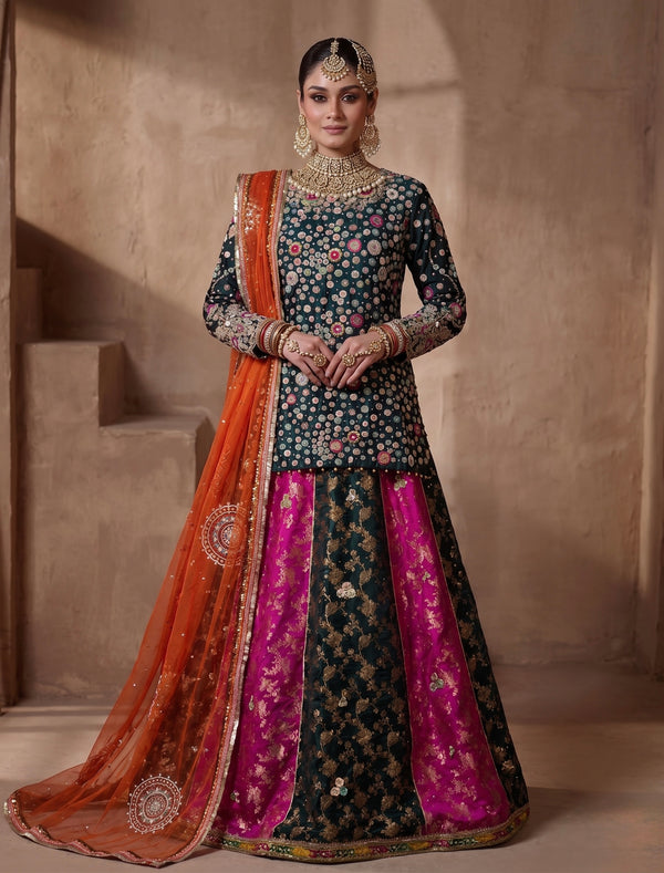 Karigur Mehndi outfit