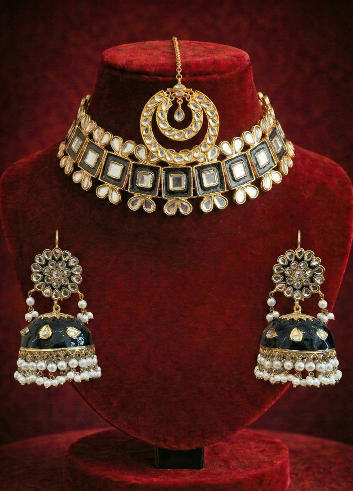 Midnight Kundan Jhumka Set - wedding accessory by Karigur Bridal, view 2