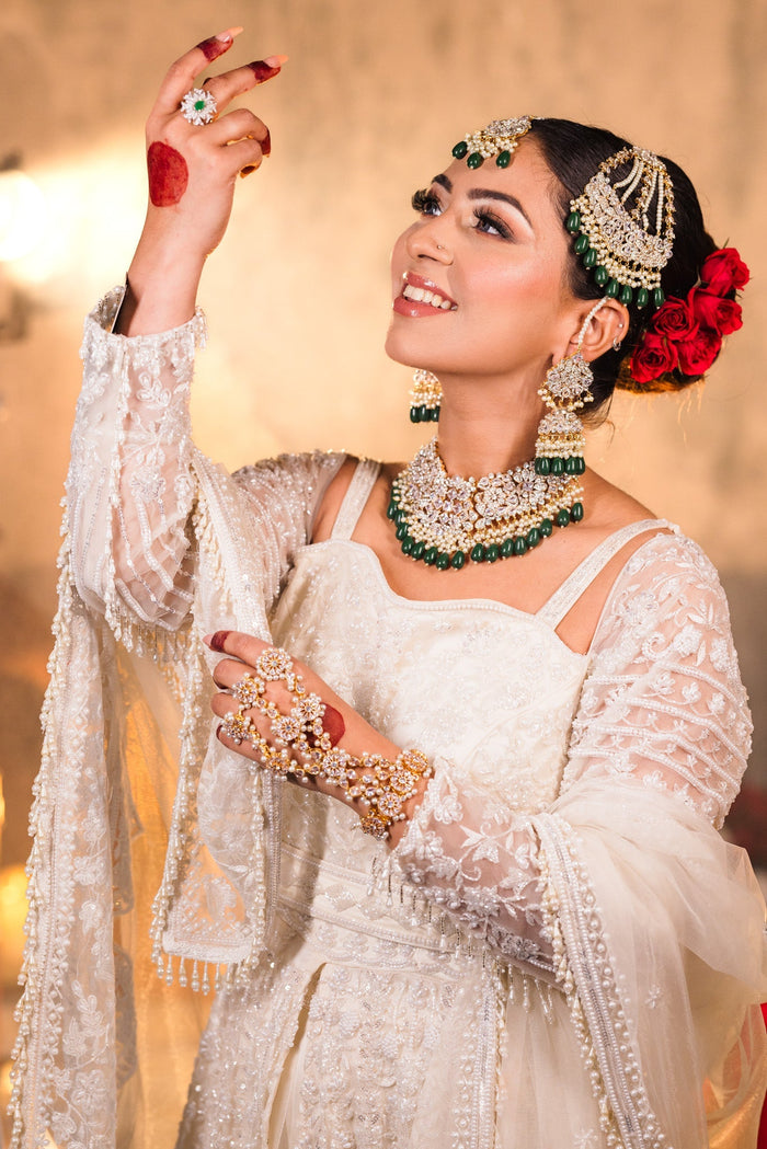 Aaliyah - bridal look by Karigur Bridal, view 6