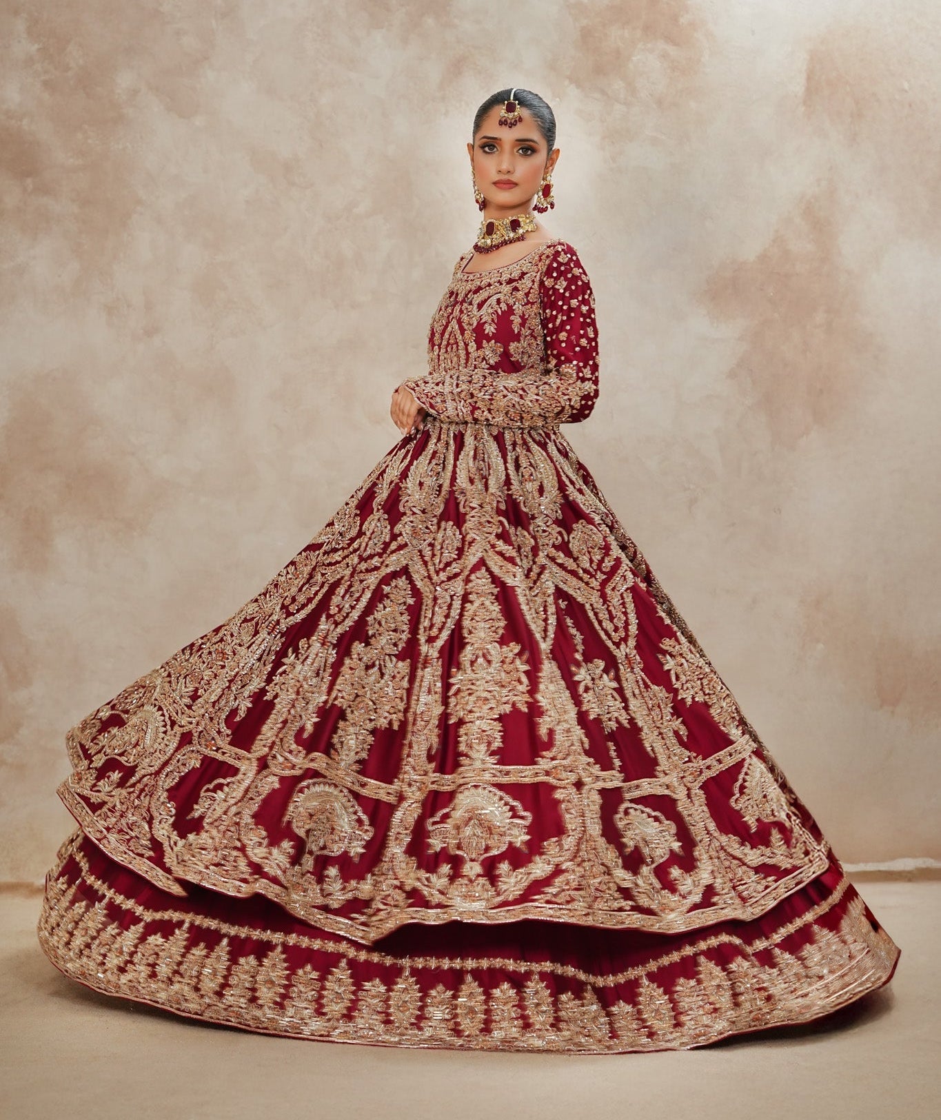 Abrima - bridal look by Karigur Bridal, view 4
