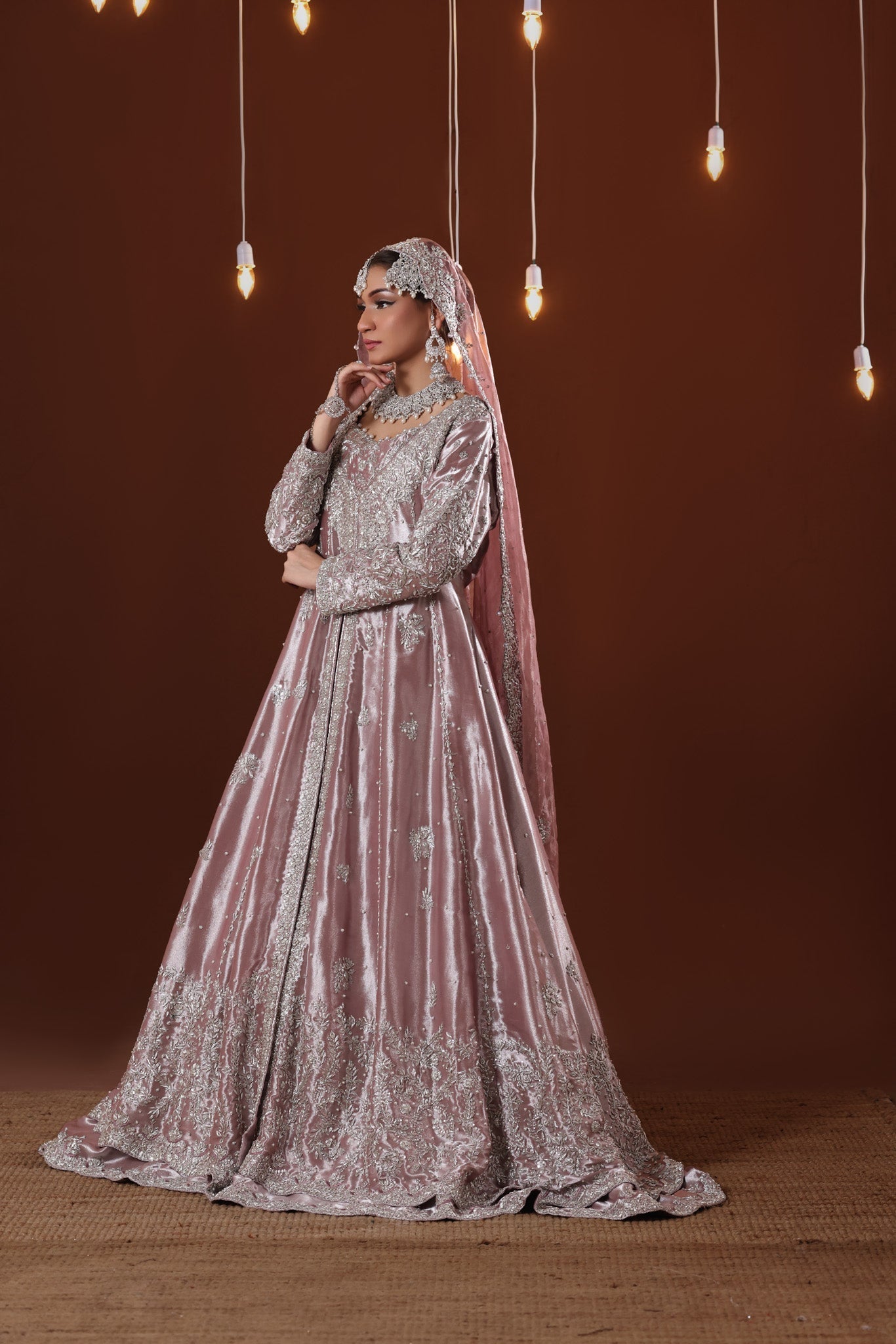 Afshana - bridal look by Karigur Bridal, view 4