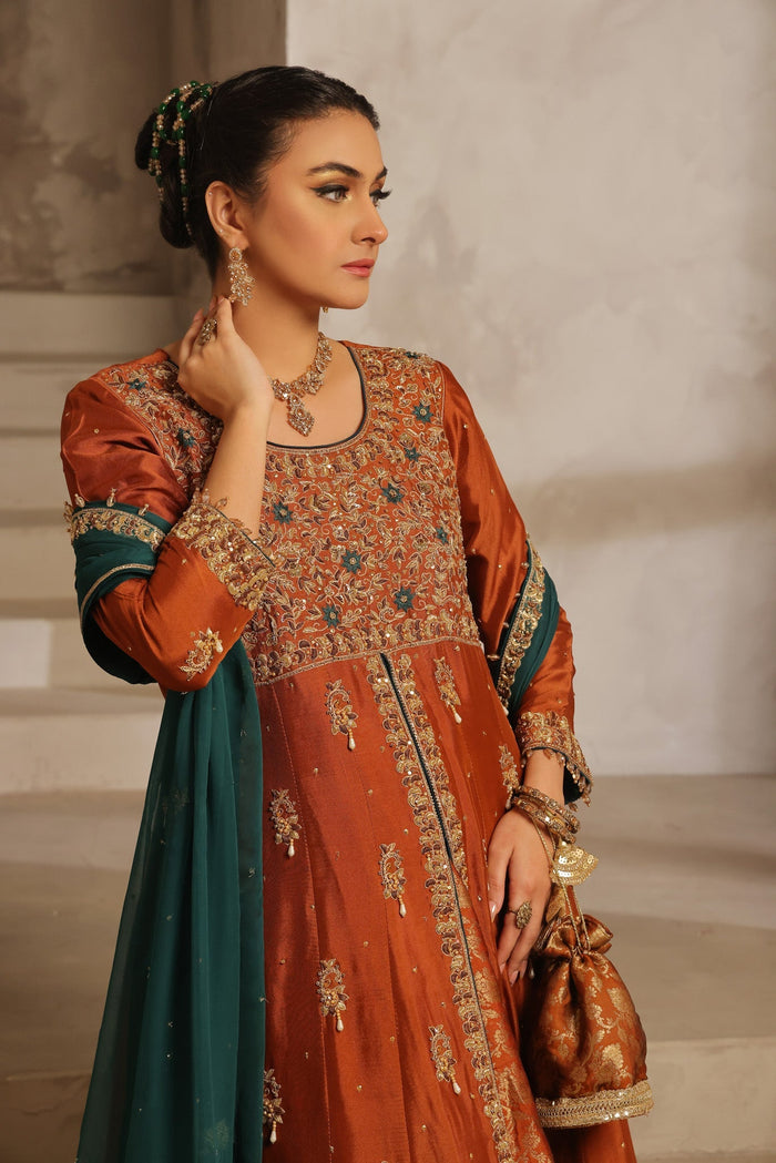 Aleesa - bridal look by Karigur Bridal
