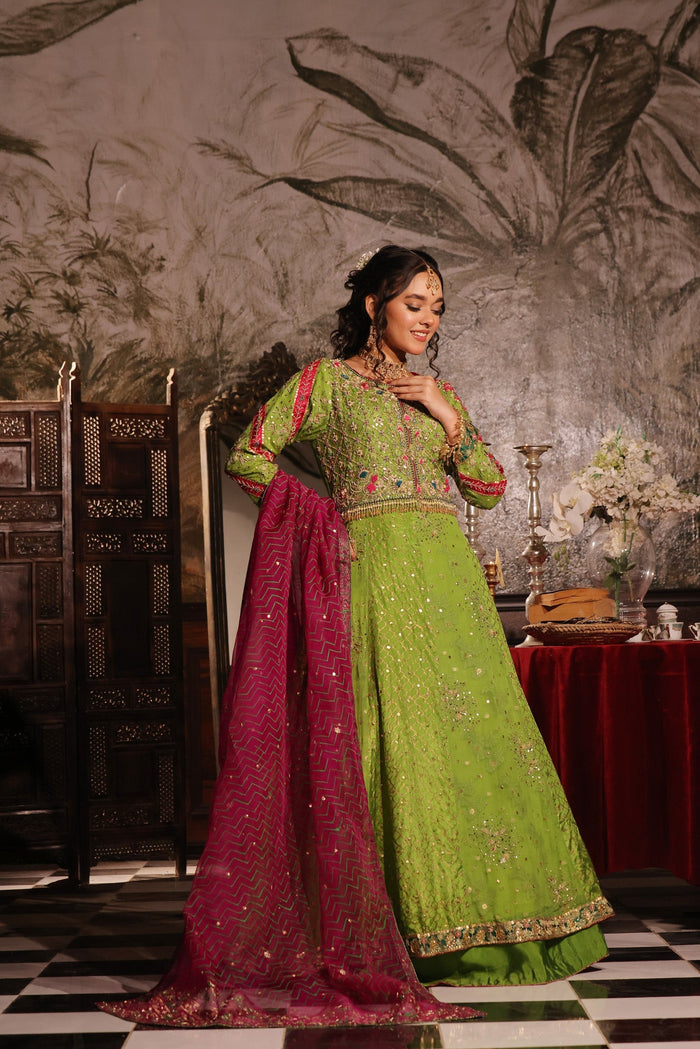 Alita - bridal look by Karigur Bridal, view 2
