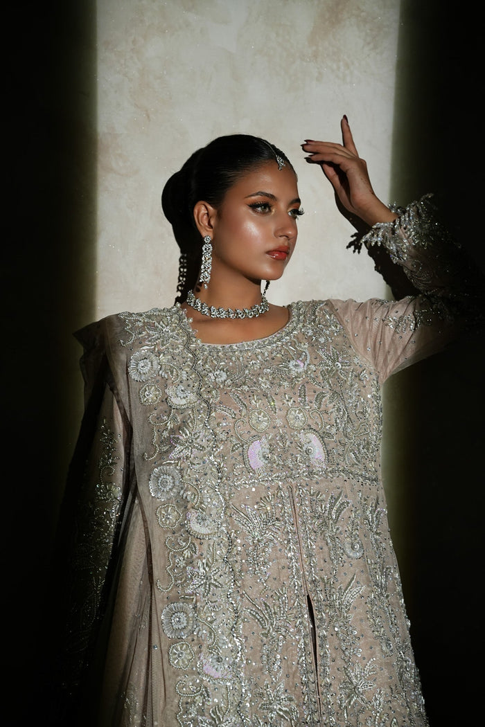 Alya - bridal look by Karigur Bridal, view 2