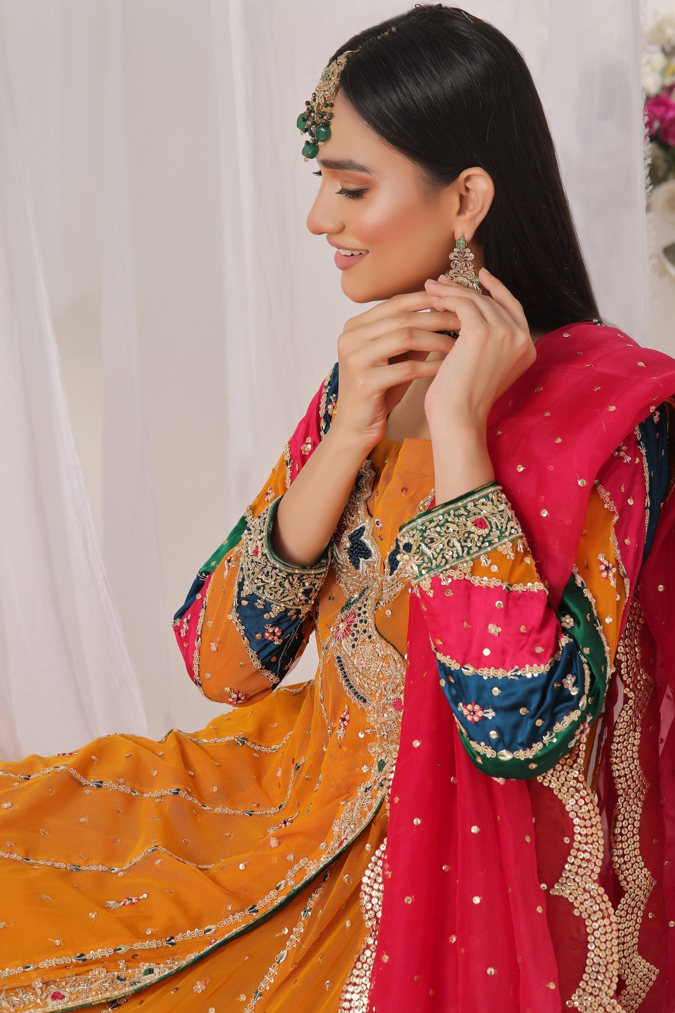 Ambria - bridal look by Karigur Bridal, view 4