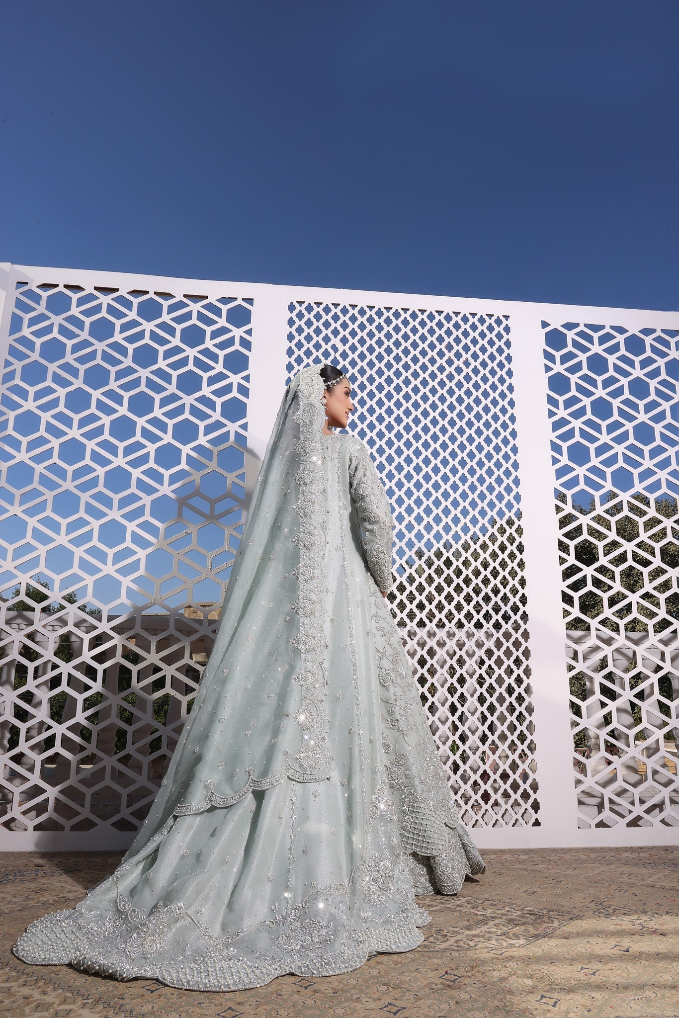 Aphrodite - bridal look by Karigur Bridal, view 3