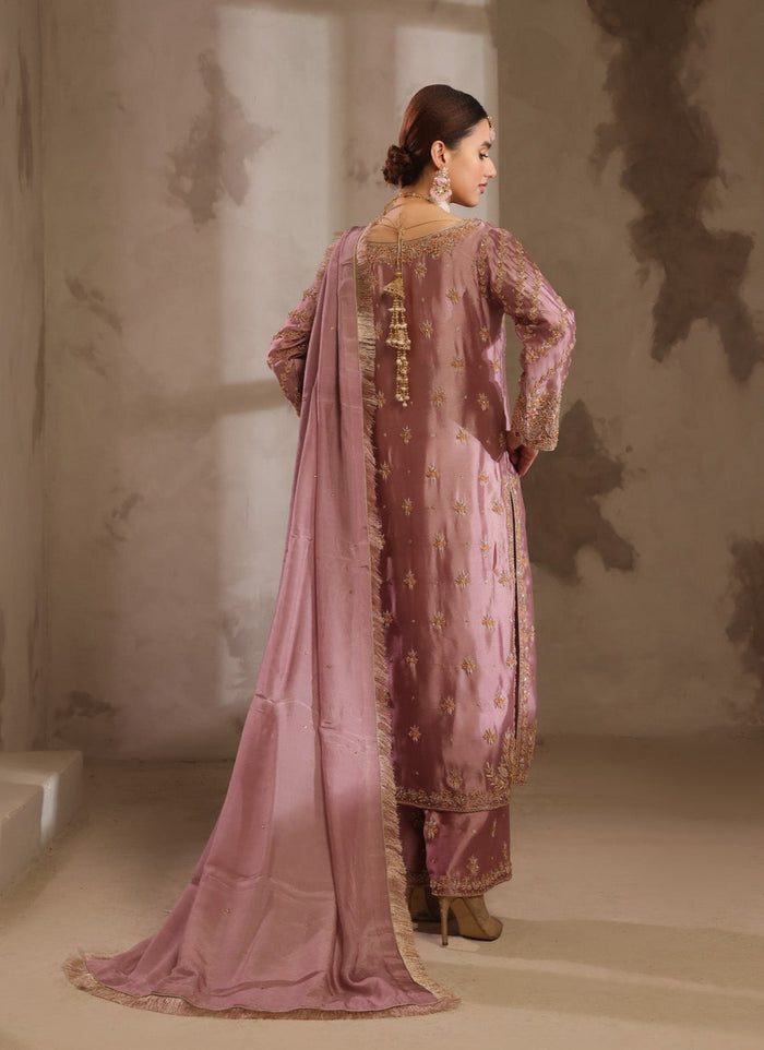 Azmina - bridal look by Karigur Bridal, view 4