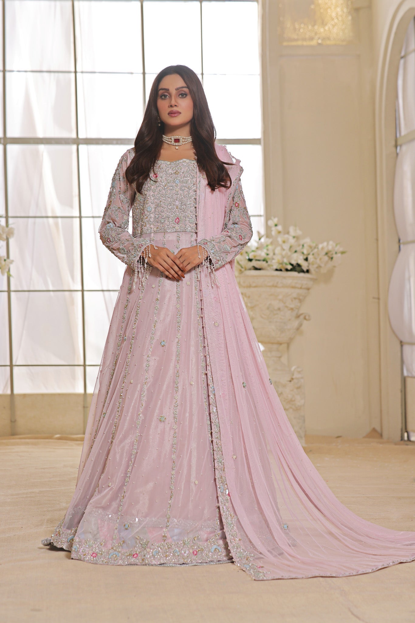 Junia - bridal look by Karigur Bridal