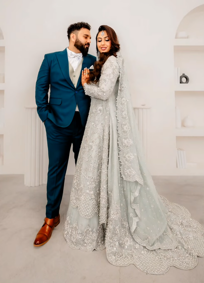 Bashama - bridal look by Karigur Bridal, view 3