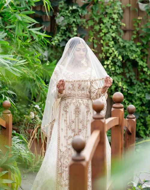 Beenish - bridal look by Karigur Bridal, view 2