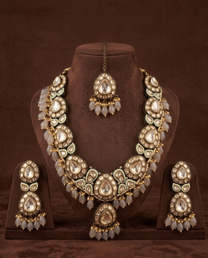 Champagne Kundan Majesty Set - bridal look by Karigur Bridal