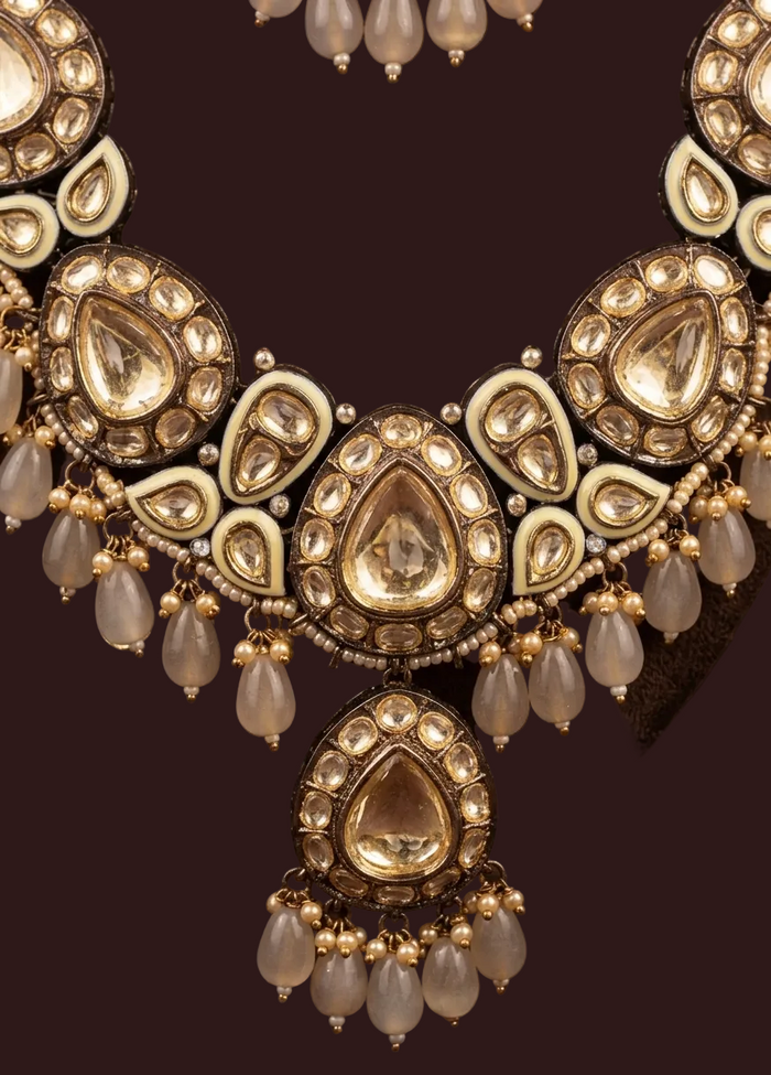 Champagne Kundan Majesty Set - bridal look by Karigur Bridal, view 2