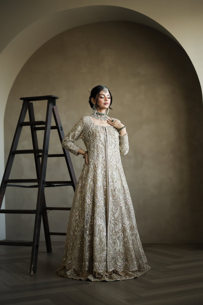 Eliana - bridal look by Karigur Bridal, view 6