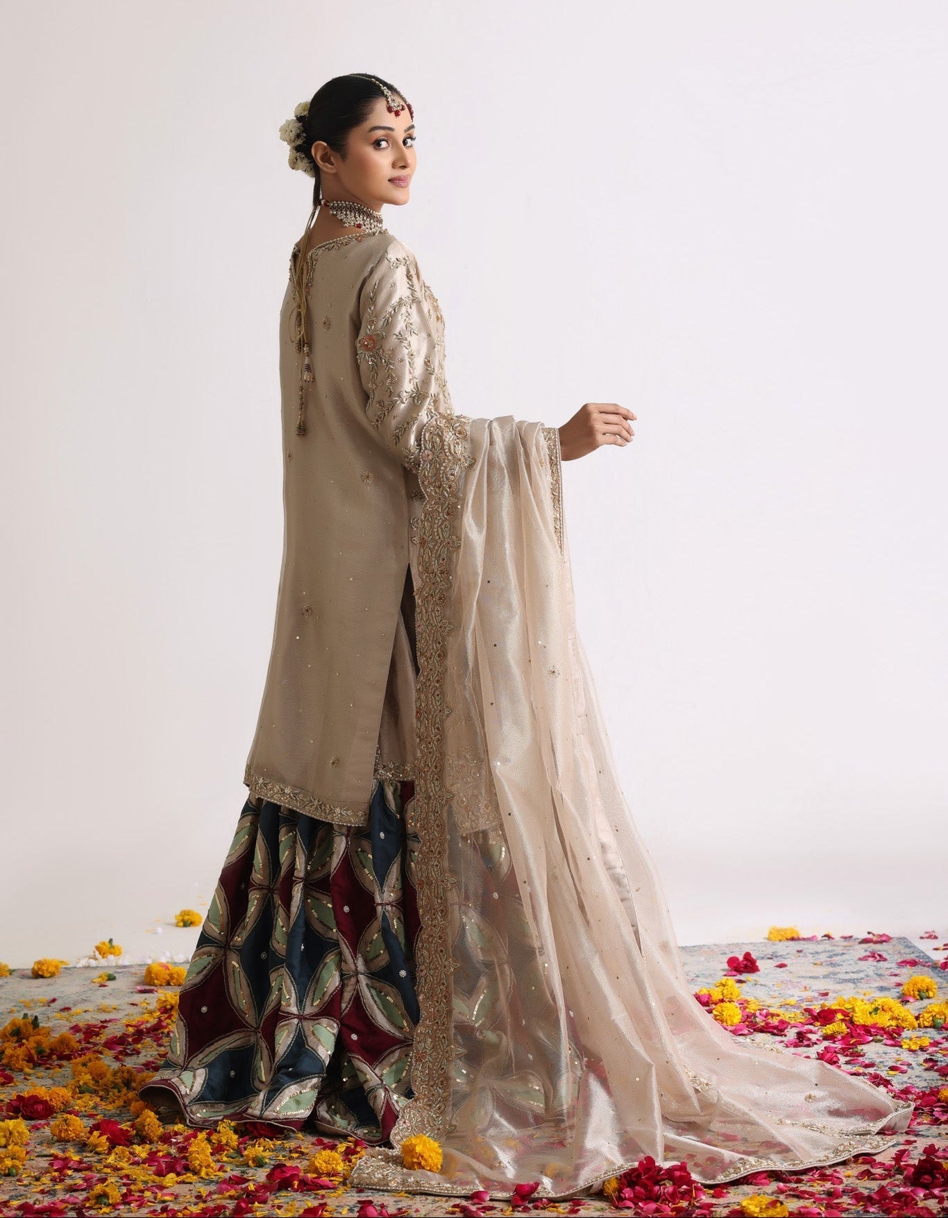 Eliza - bridal look by Karigur Bridal, view 3