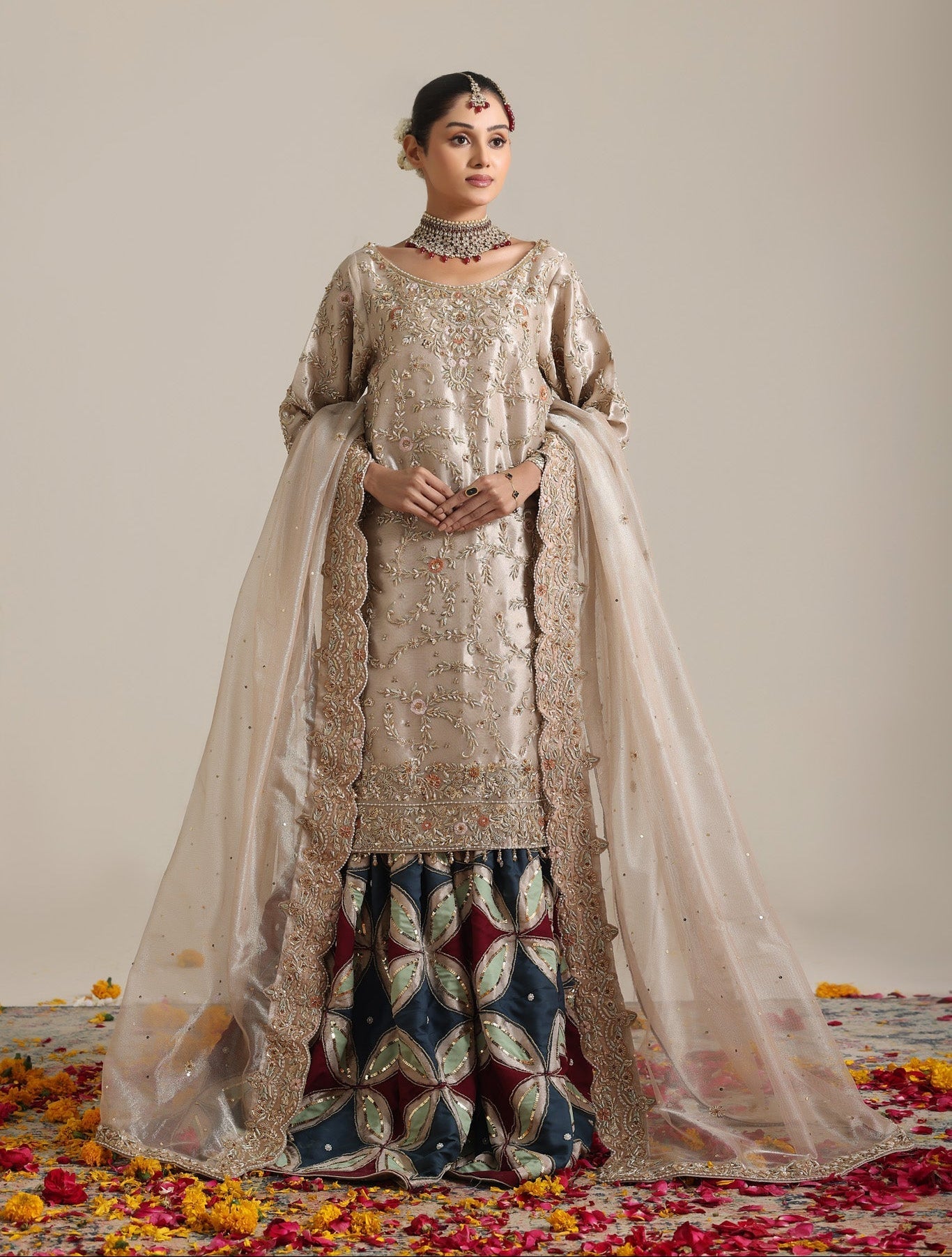 Eliza - bridal look by Karigur Bridal, view 4