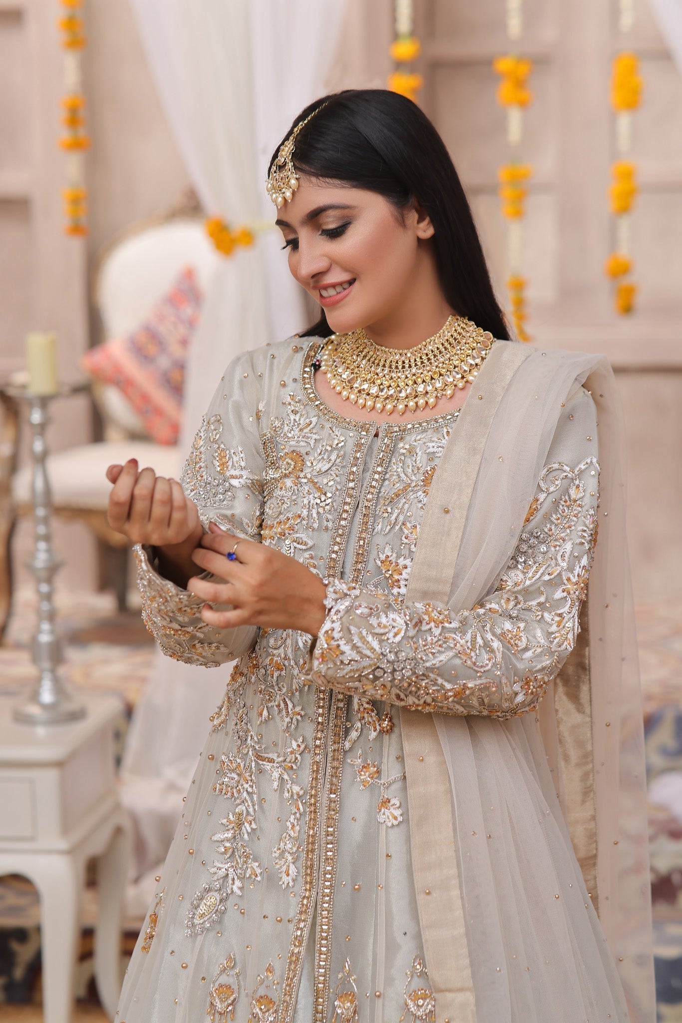 Hana - bridal look by Karigur Bridal, view 5