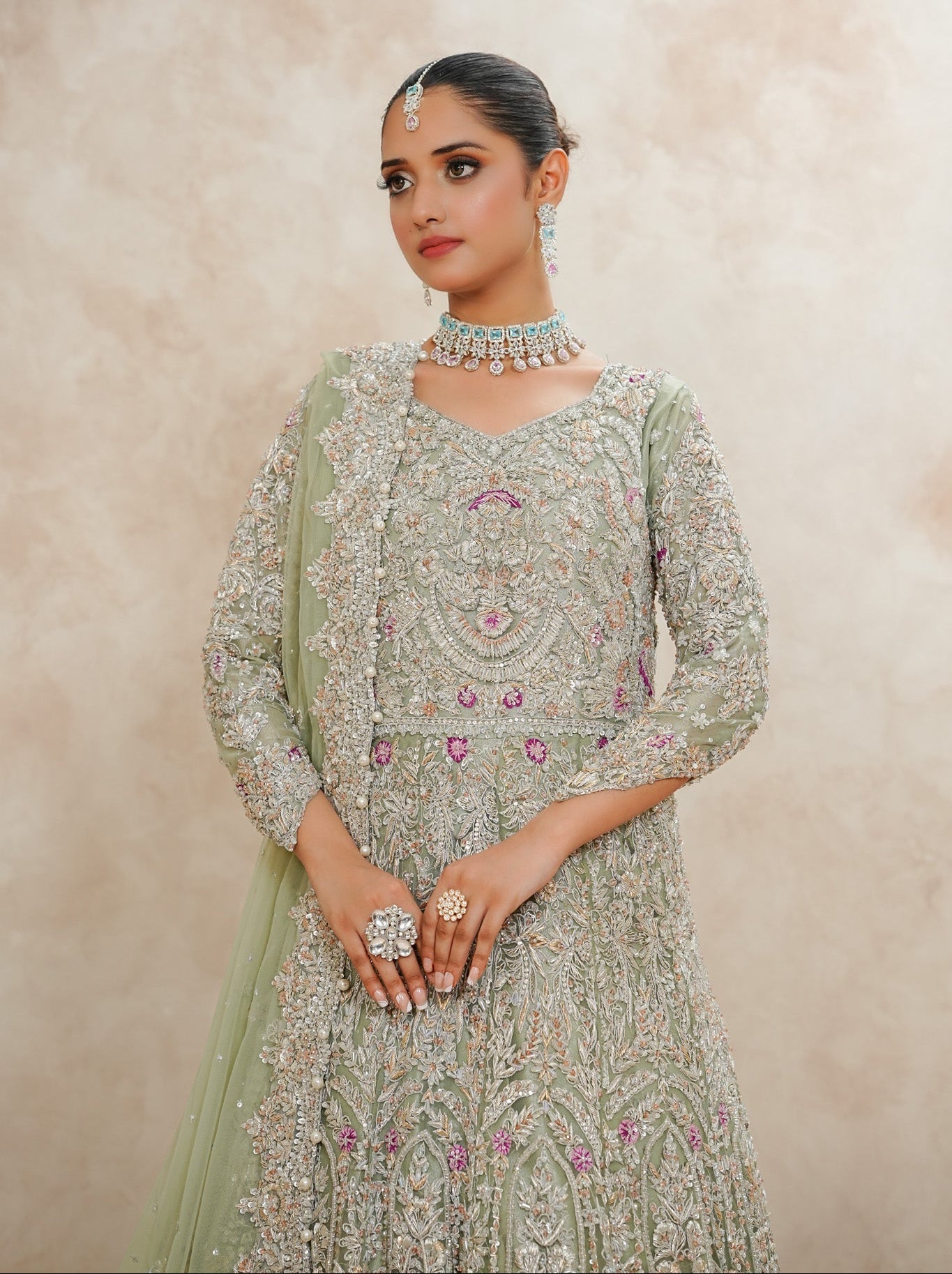 Hanan - bridal look by Karigur Bridal