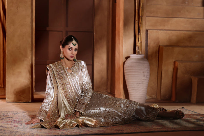 Isadora - bridal look by Karigur Bridal, view 5