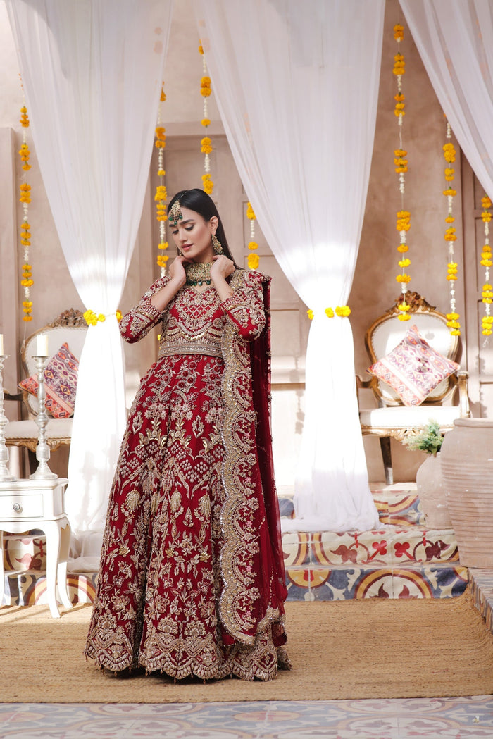 Ismini - bridal look by Karigur Bridal, view 3