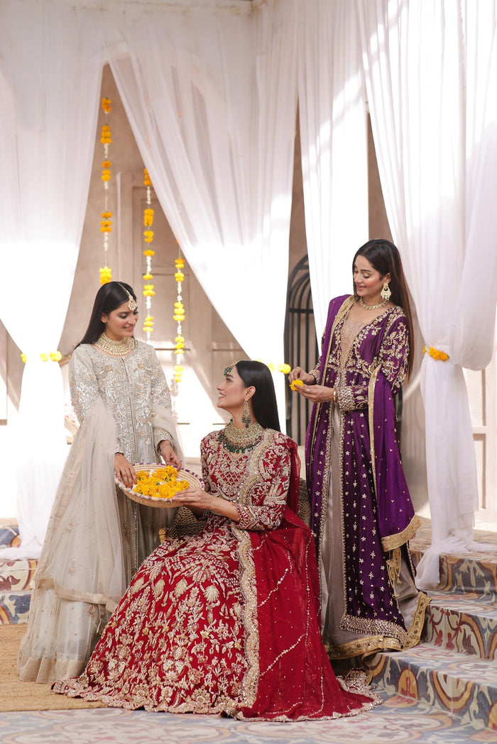 Ismini - bridal look by Karigur Bridal, view 6