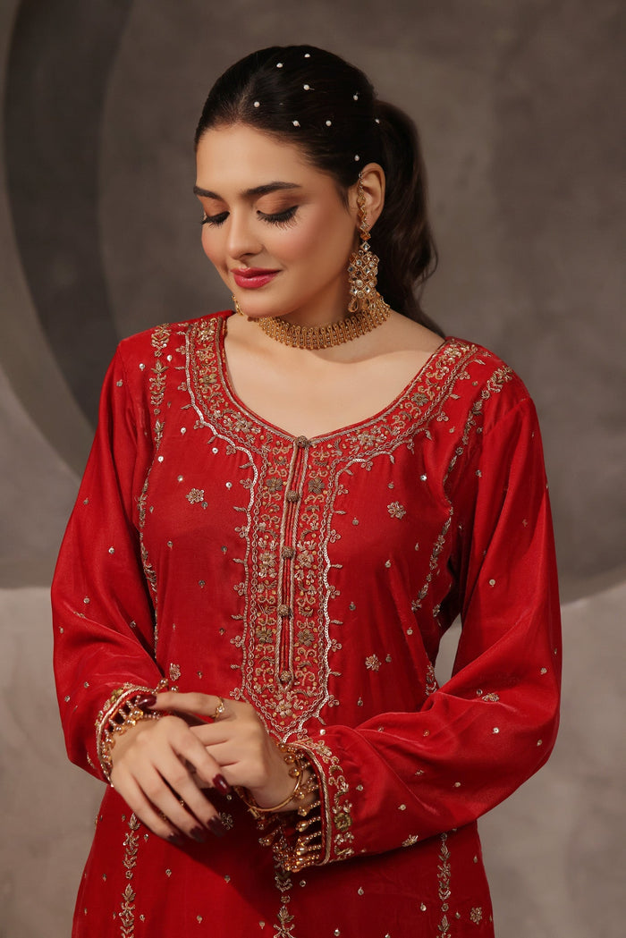 Liyana - bridal look by Karigur Bridal, view 2
