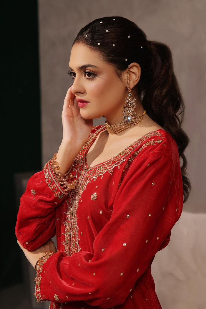 Liyana - bridal look by Karigur Bridal, view 4