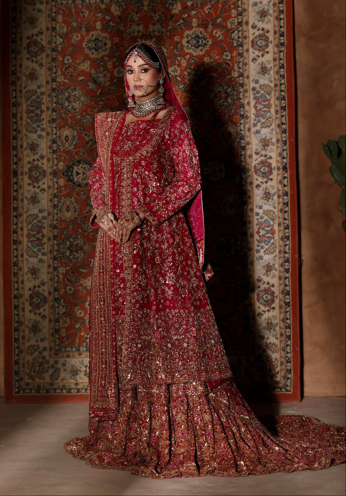 Lunara - bridal look by Karigur Bridal, view 4