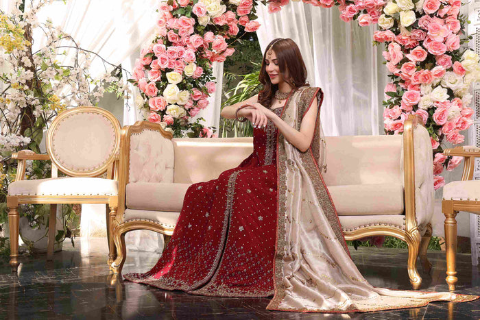 Lynne - bridal look by Karigur Bridal, view 4