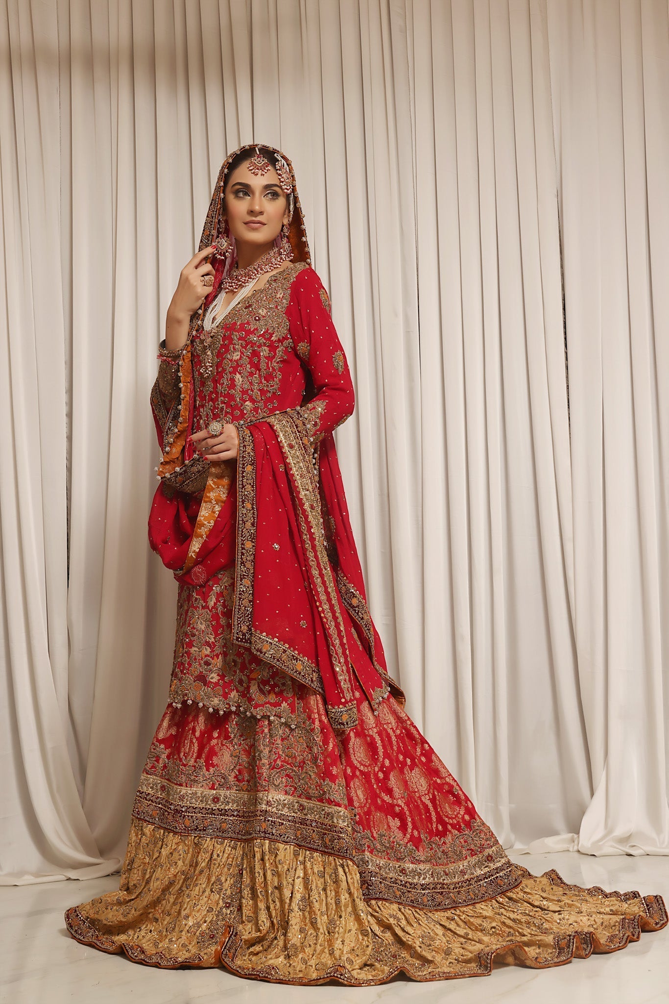 Mahnaz - bridal look by Karigur Bridal, view 2