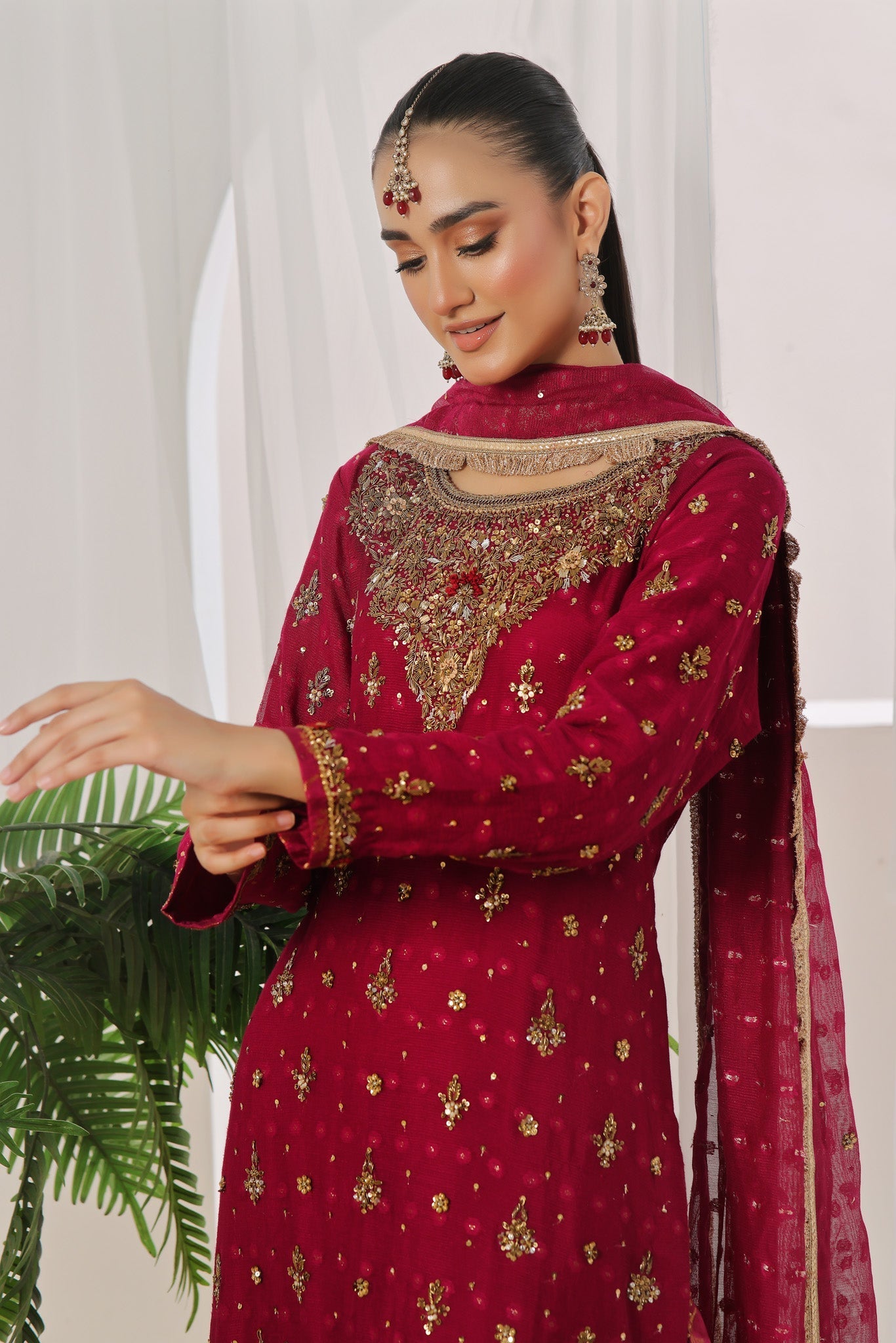 Malika - bridal look by Karigur Bridal, view 5
