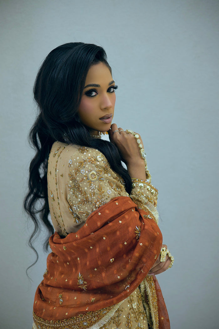 Marika - bridal look by Karigur Bridal, view 6