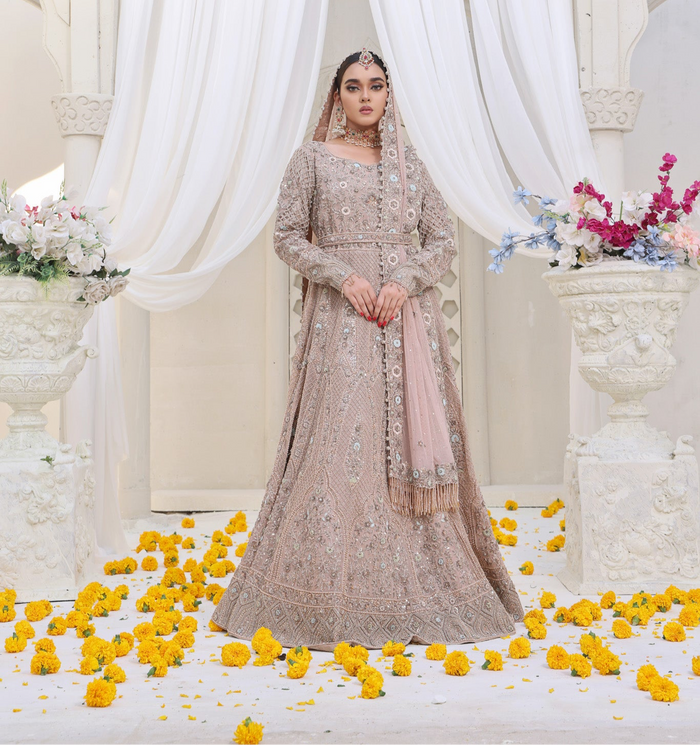 Mazneen - bridal look by Karigur Bridal