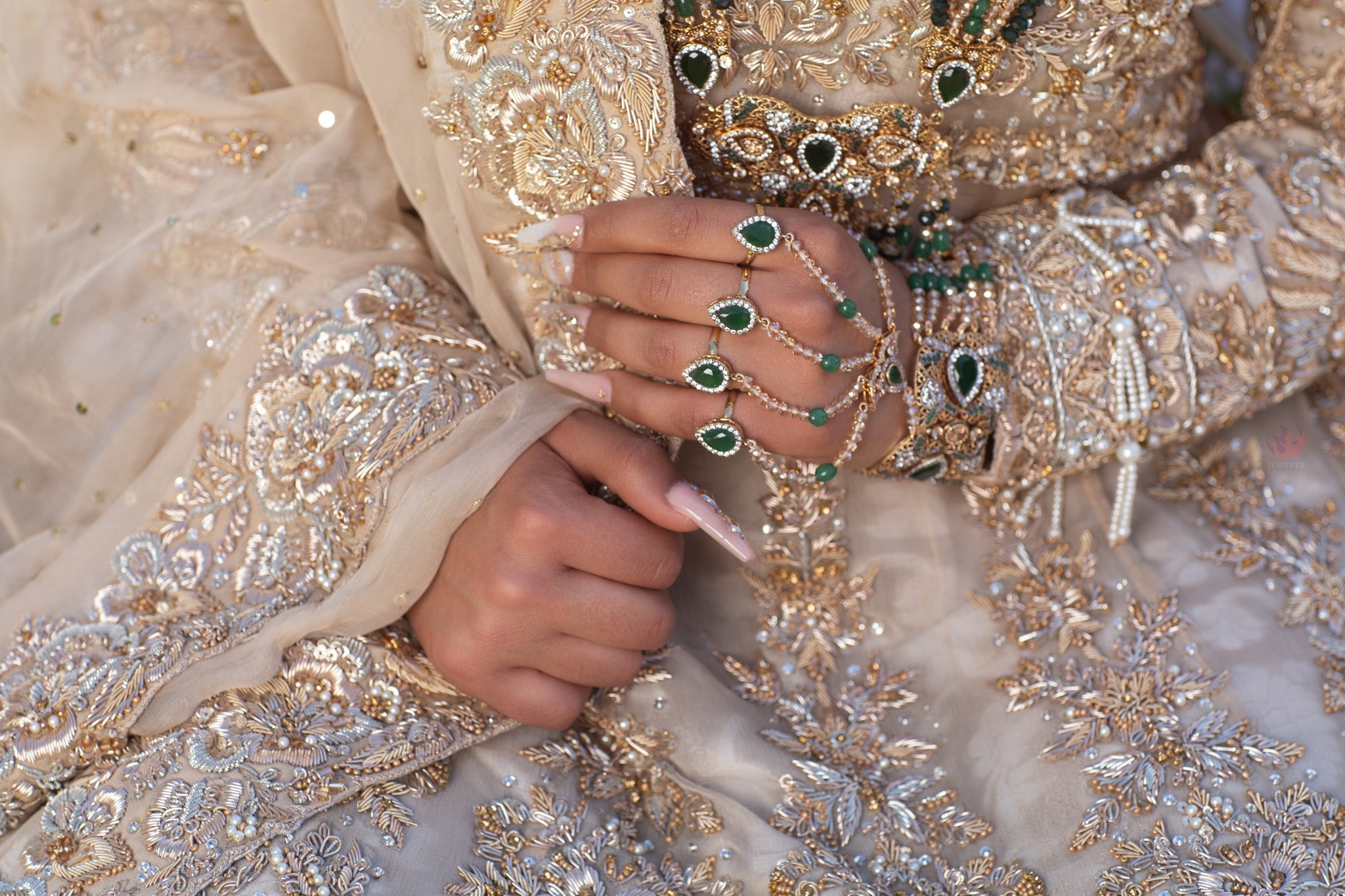 Mumina - bridal look by Karigur Bridal, view 4
