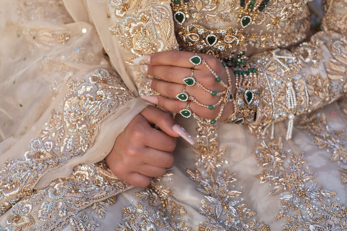 Mumina - bridal look by Karigur Bridal, view 4