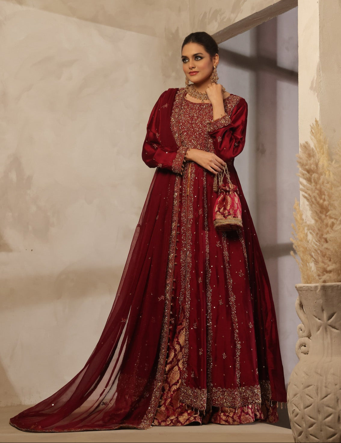 Nawal - bridal look by Karigur Bridal, view 2