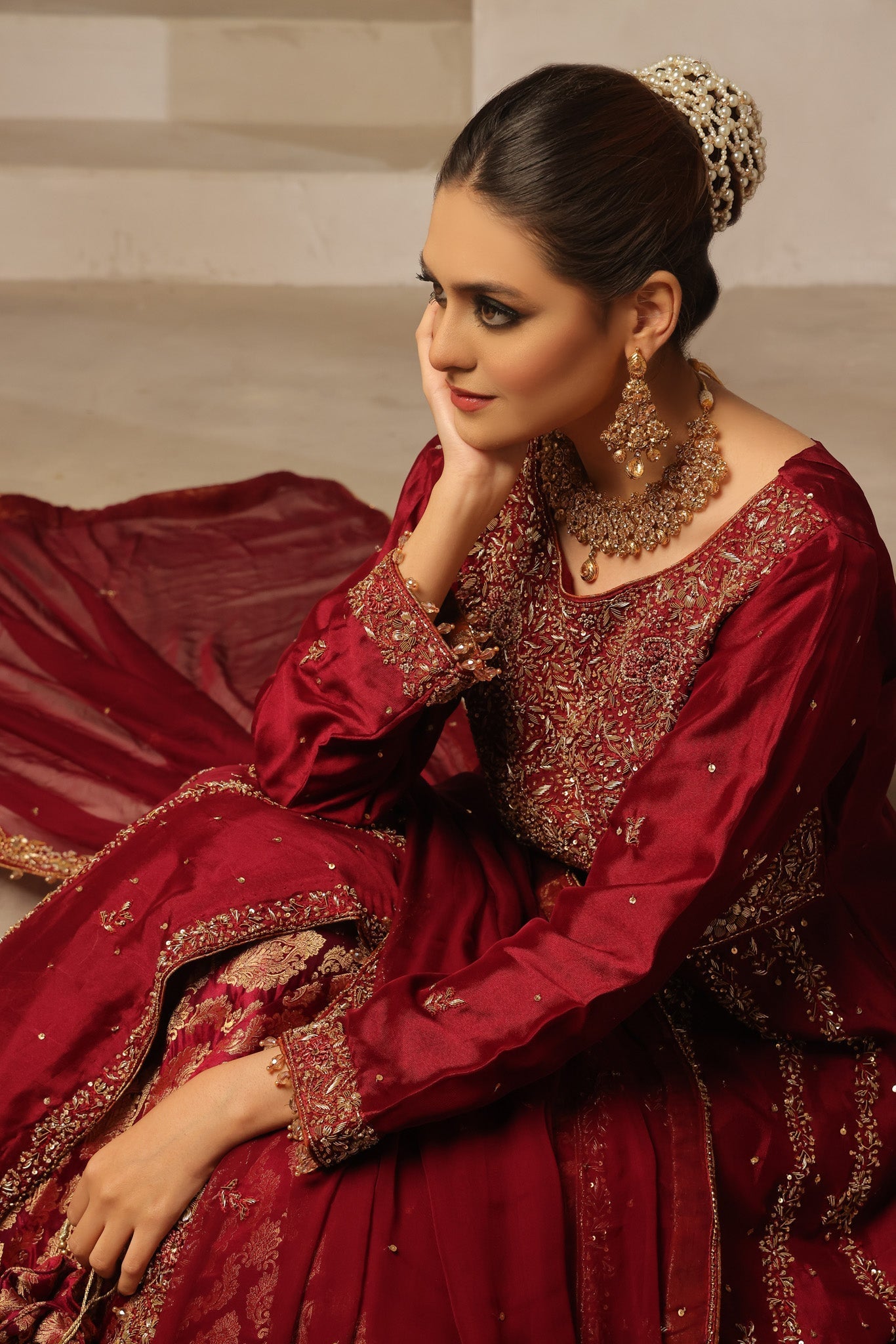 Nawal - bridal look by Karigur Bridal, view 5