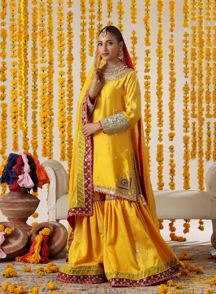 Nisma - bridal look by Karigur Bridal, view 3