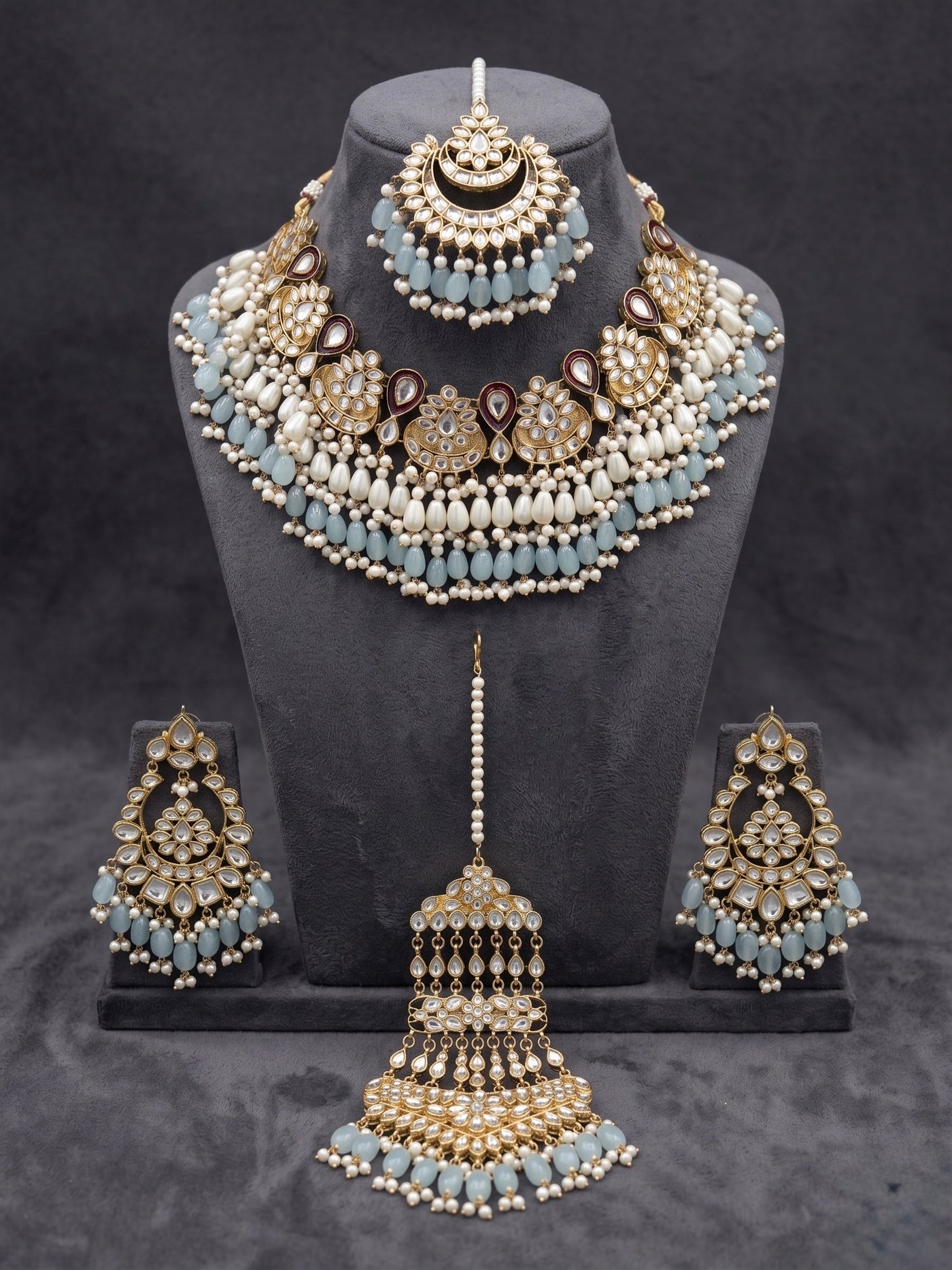 Noor Jhoomar Set - bridal look by Karigur Bridal