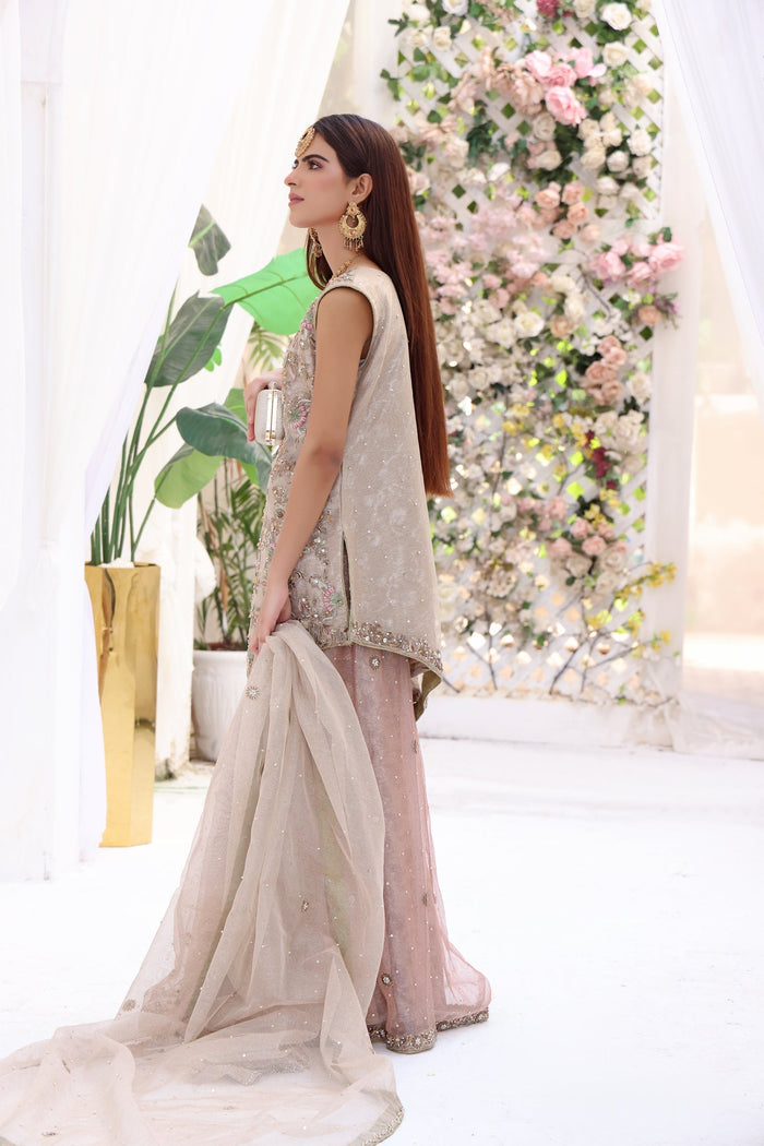 Perrine - bridal look by Karigur Bridal, view 3
