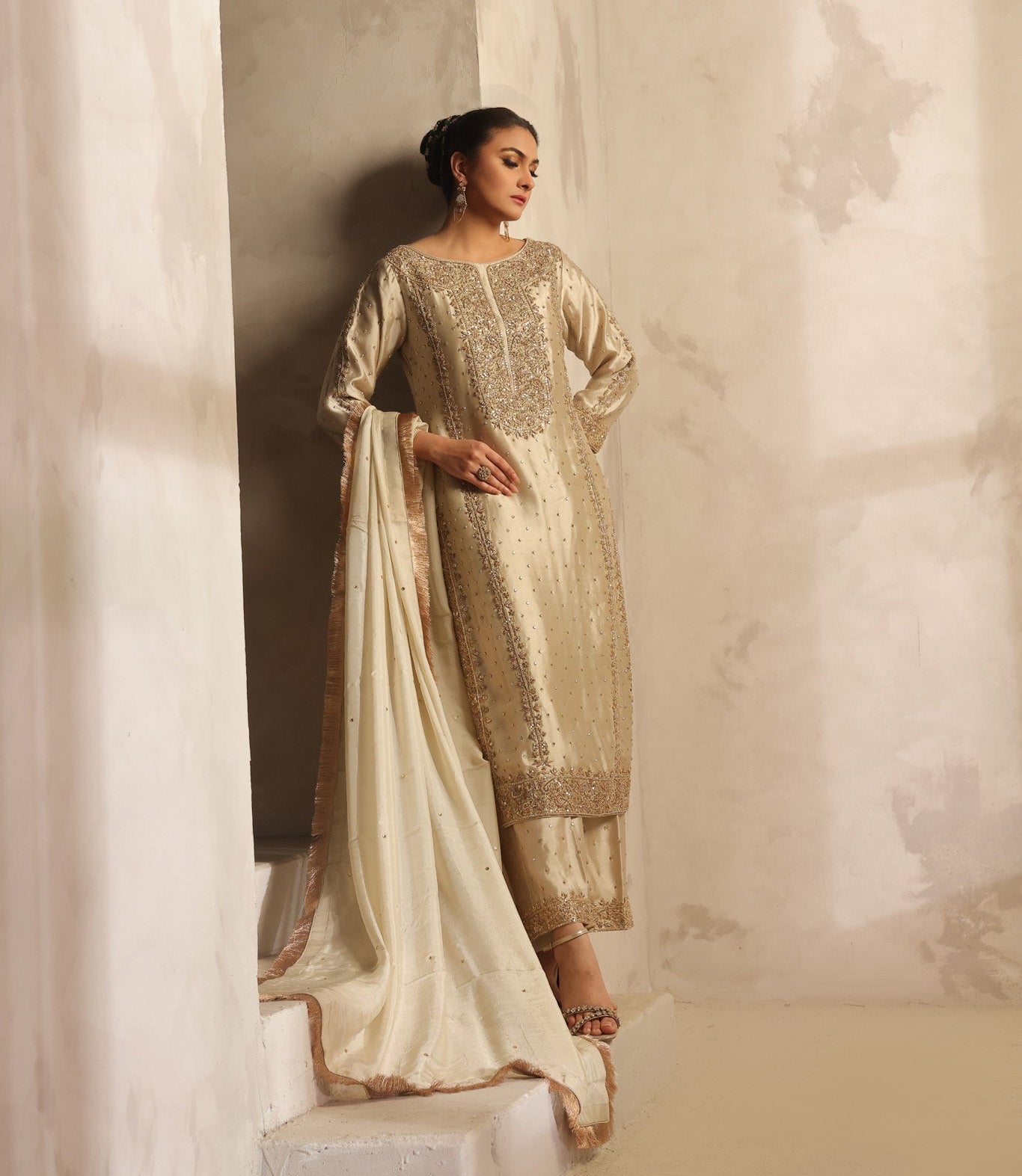 Raya - bridal look by Karigur Bridal