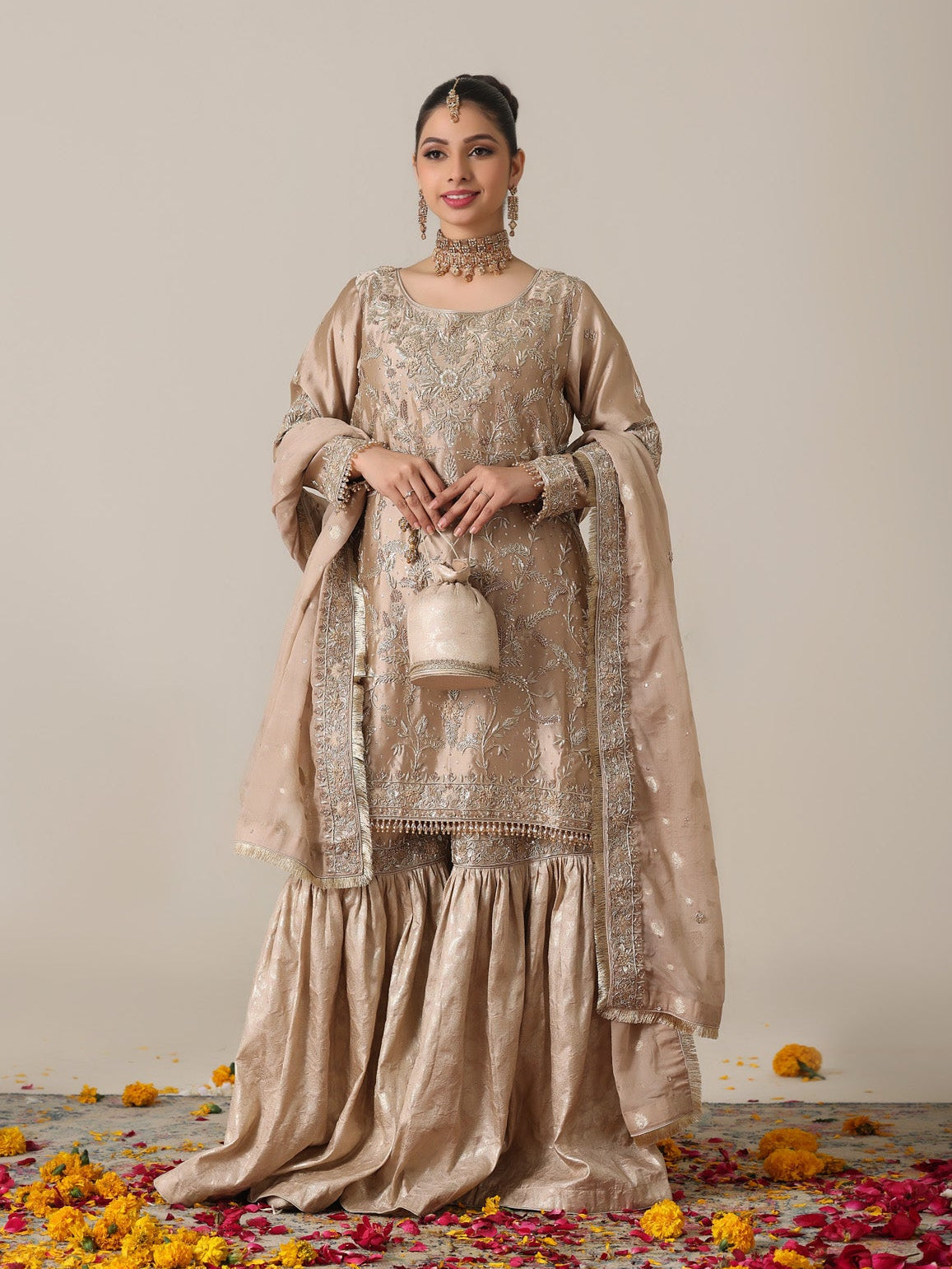 Rimsha - bridal look by Karigur Bridal