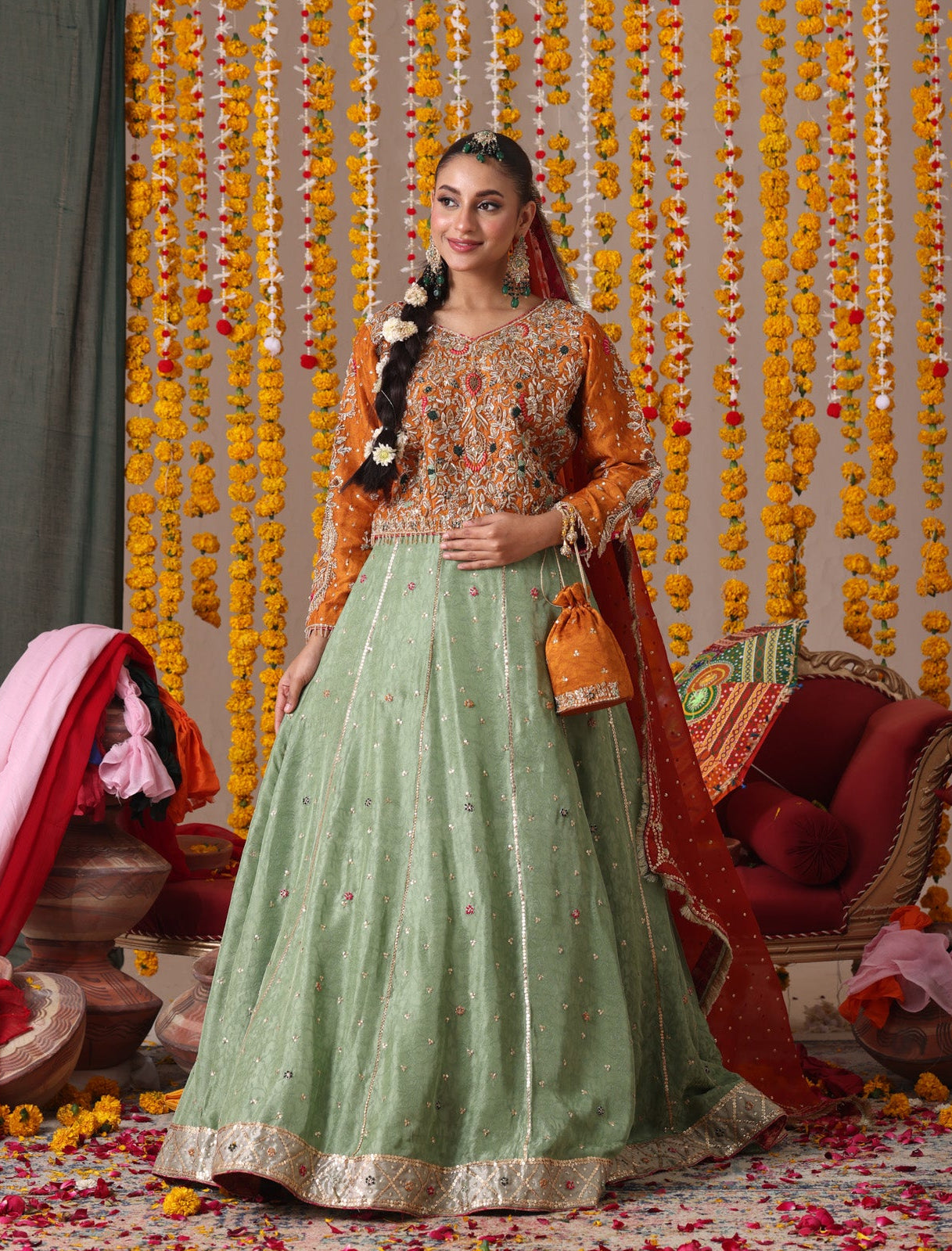 Riwa - bridal look by Karigur Bridal