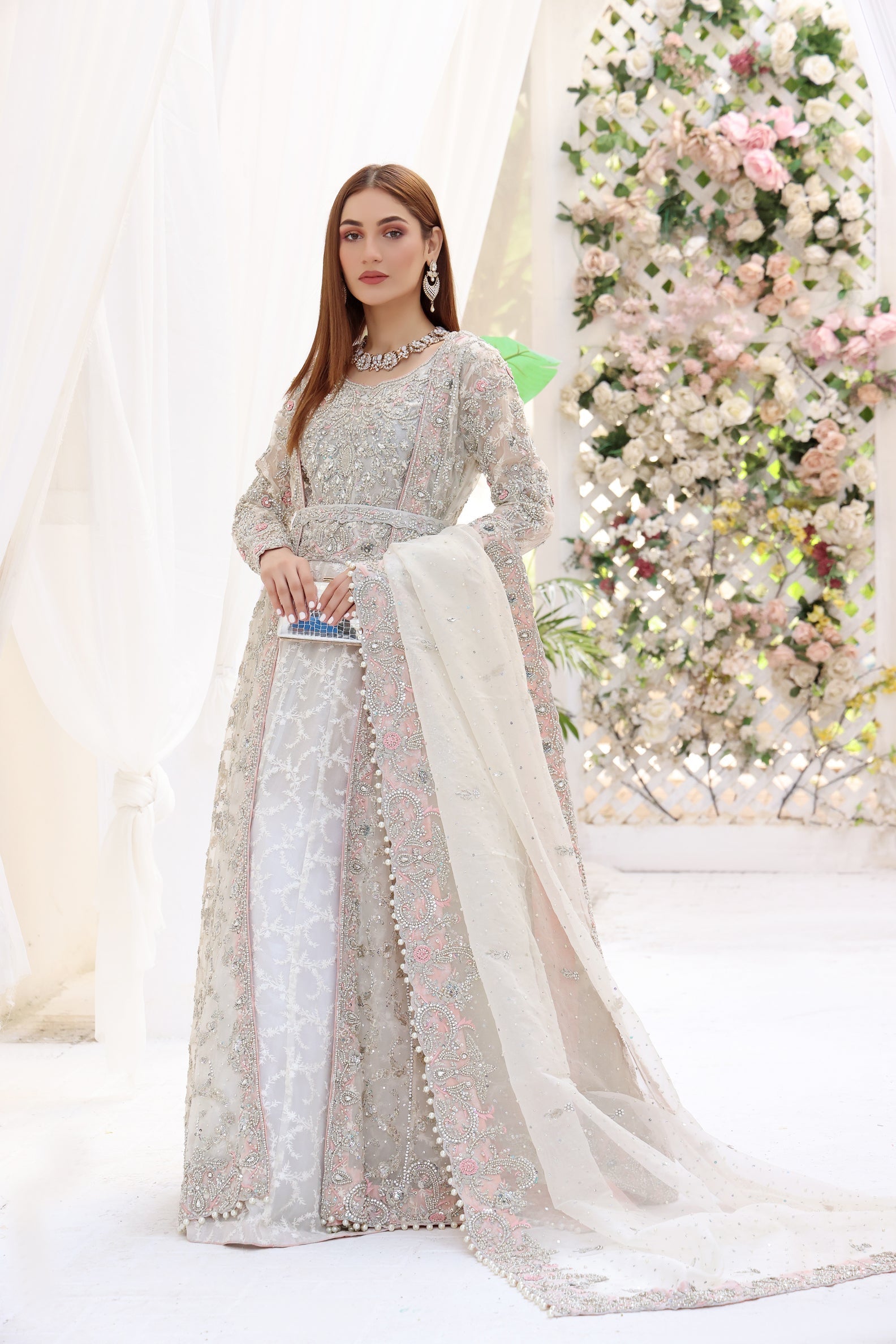 Rohesia - bridal look by Karigur Bridal