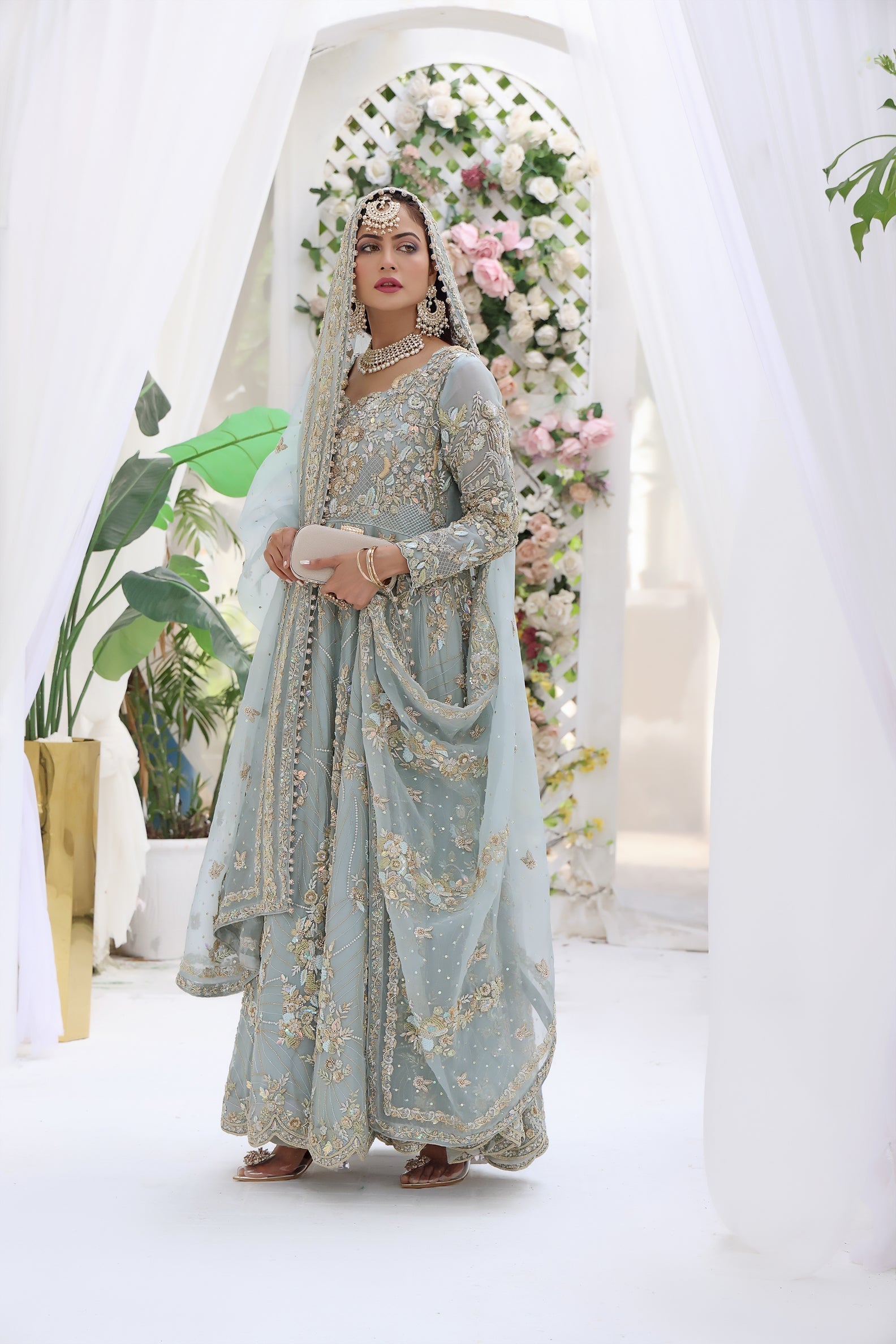 Roseline - bridal look by Karigur Bridal