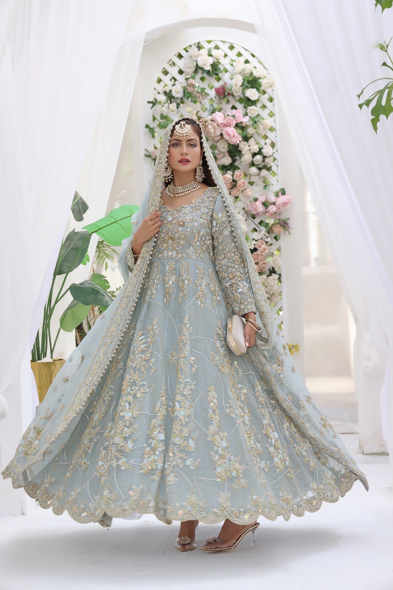 Roseline - bridal look by Karigur Bridal, view 3