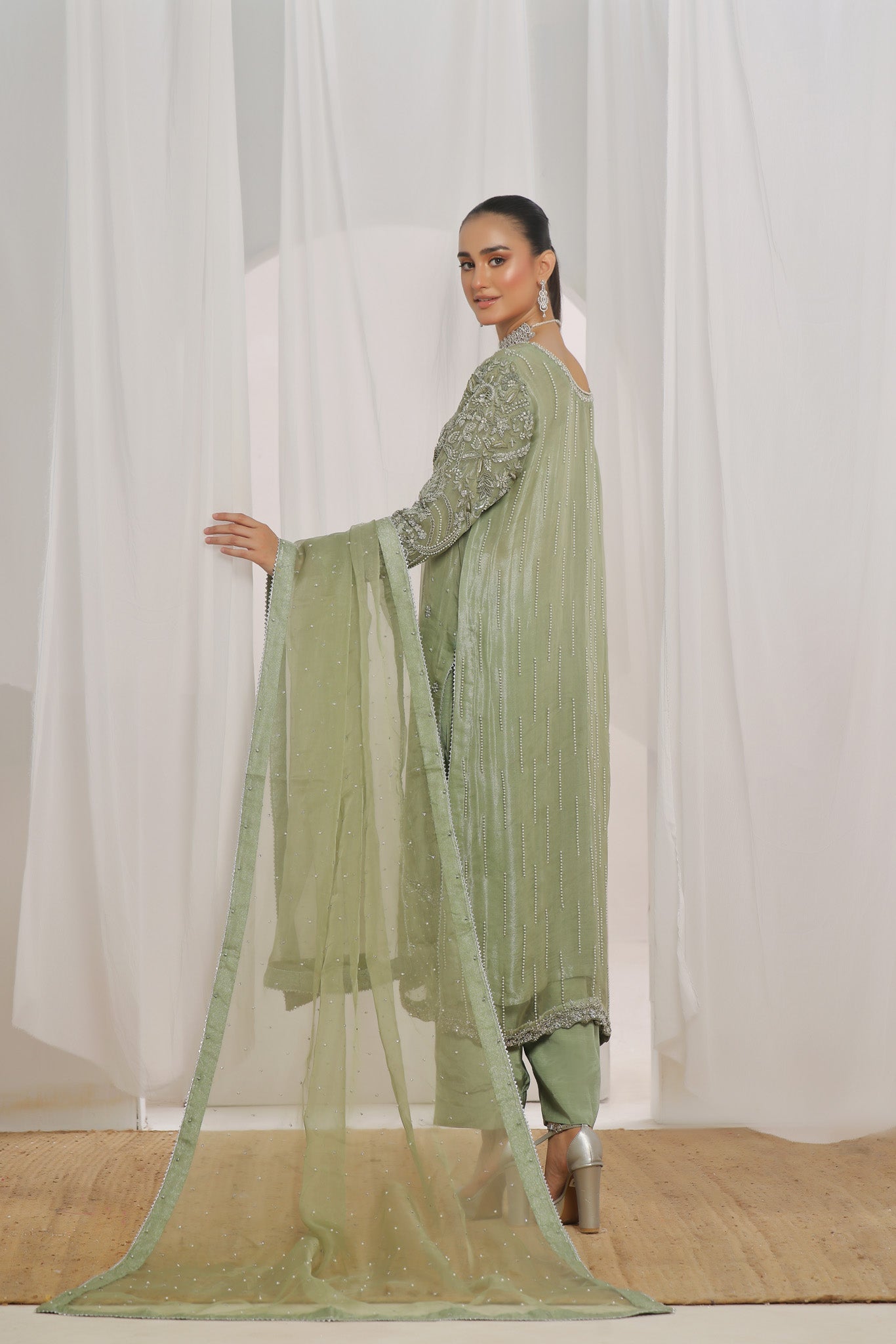 Rubab - bridal look by Karigur Bridal, view 3