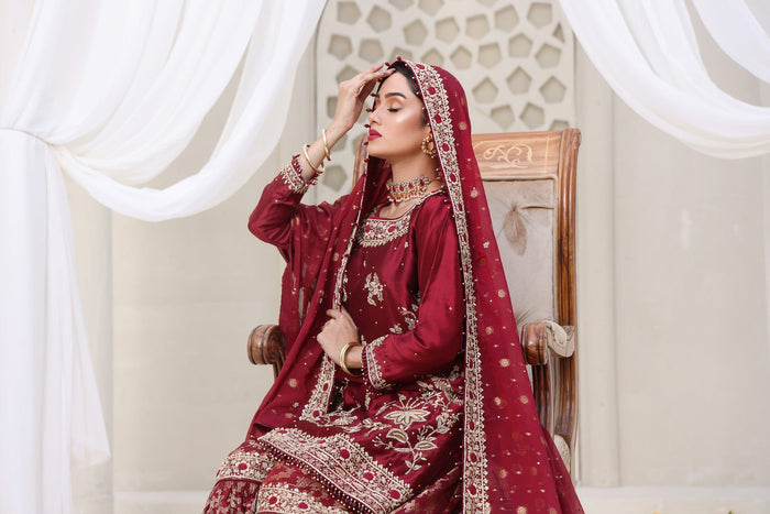 Rubi - bridal look by Karigur Bridal, view 4