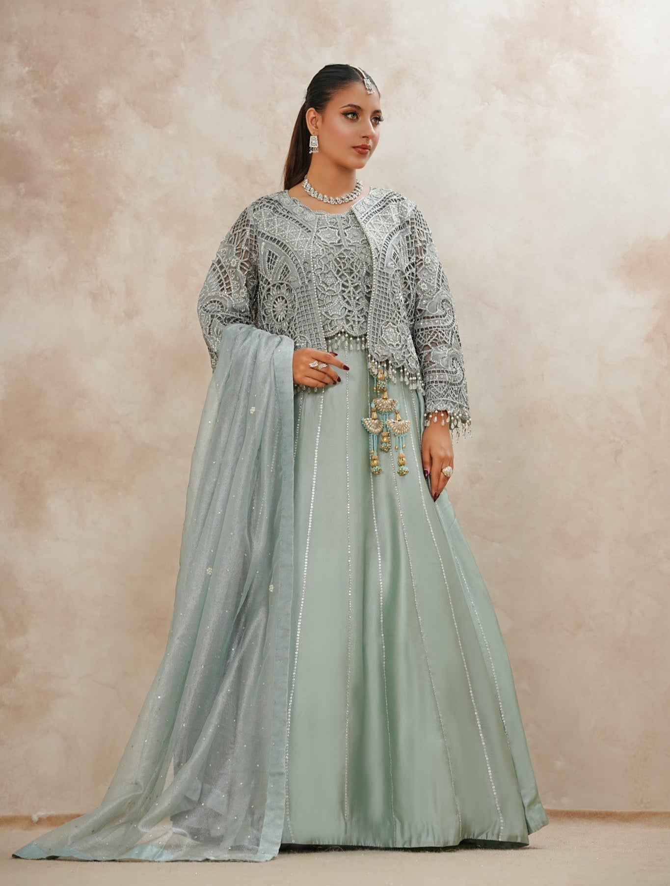 Ruqayyah - bridal look by Karigur Bridal, view 2